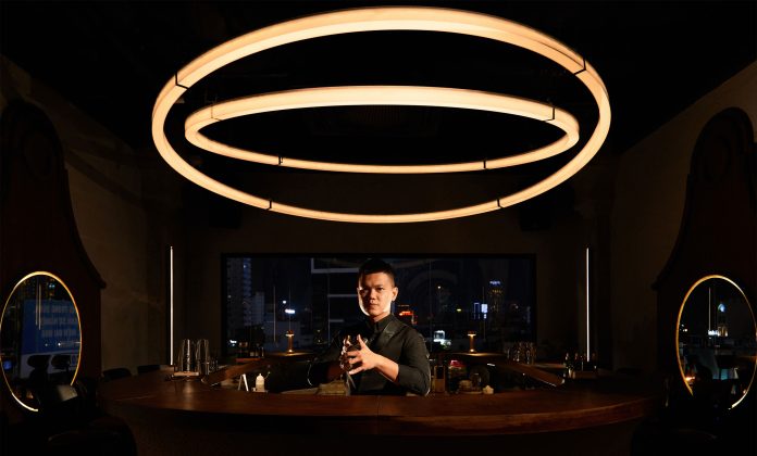 P.Antheon Cocktail Bar