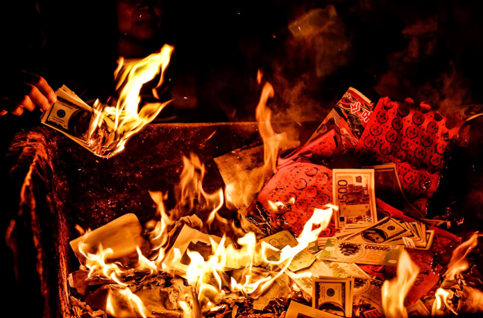 What Are the Significance and Rituals of Lunar July in Vietnam